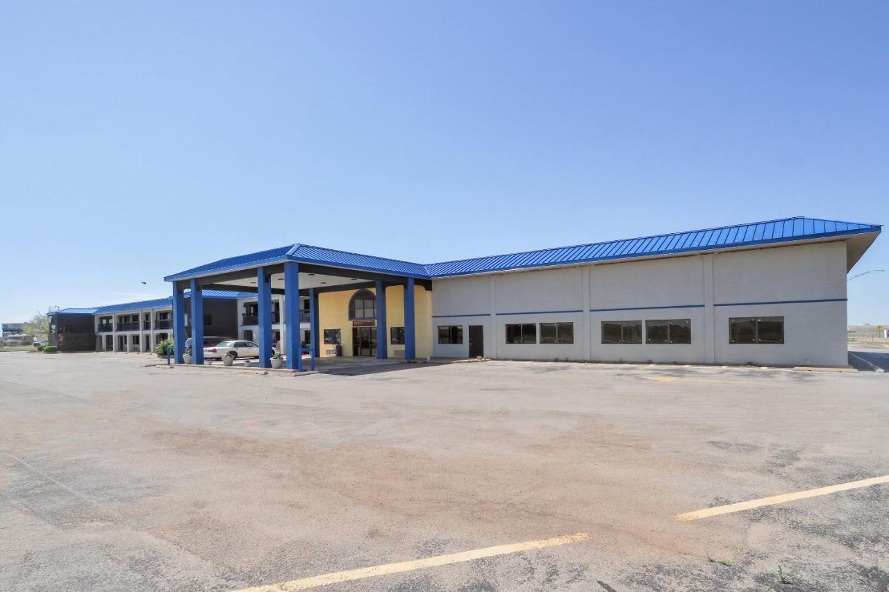 Lonestar Inn & Suites, Erick Ok Hwy 40 By Oyo Extérieur photo