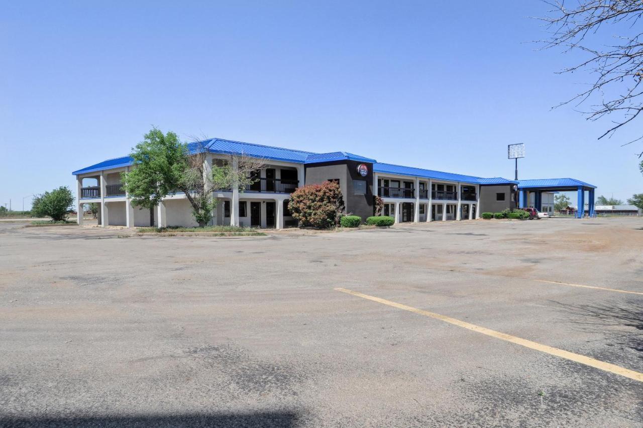Lonestar Inn & Suites, Erick Ok Hwy 40 By Oyo Extérieur photo